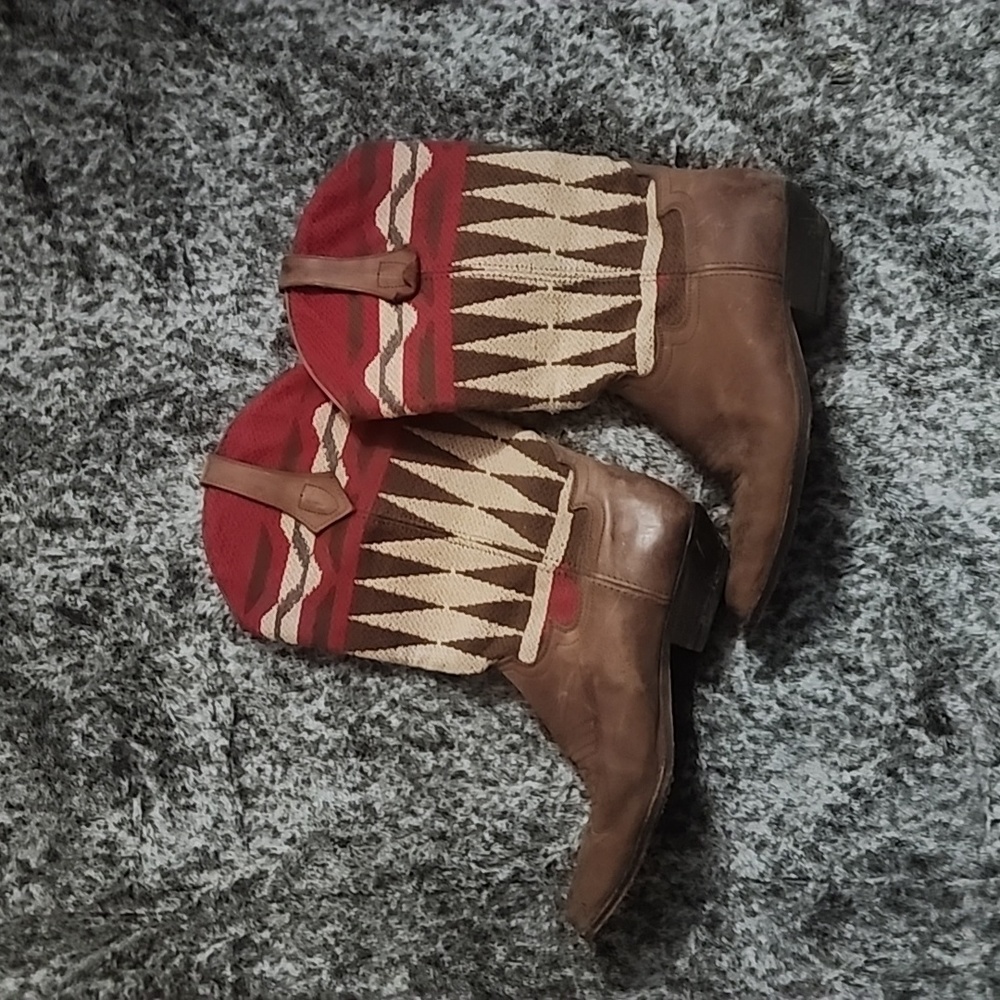 Seychelles tan cowgirl boots 8 1/2